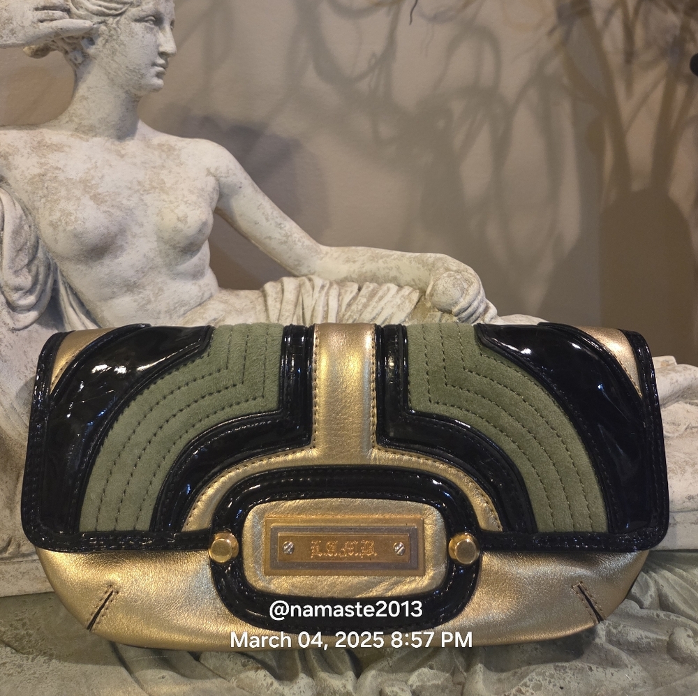 L.A.M.B. Gwen Stephani Clutch Metalic Gold Suede Leather Designer Celebrity #95